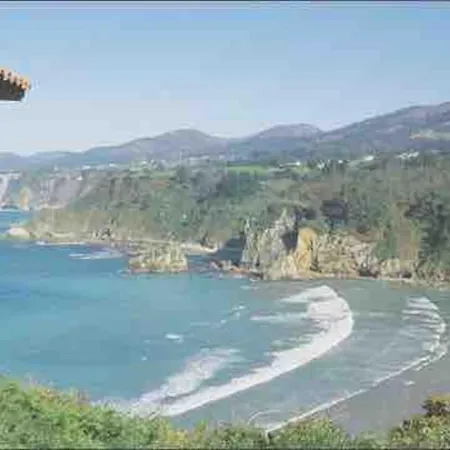 Сasa de vacaciones En Cadavedo Luarca Asturias *