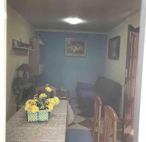 En Cadavedo Luarca Asturias Villademoros